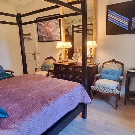 D'hote Oiseaux De Paradis 3*