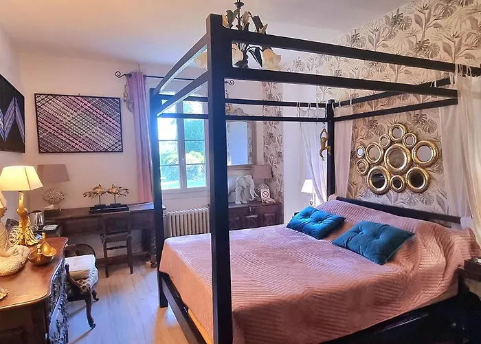 Bed & Breakfast D'hote Oiseaux De Paradis 3*